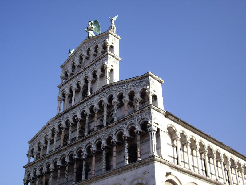 lucques eglise san michele02.jpg